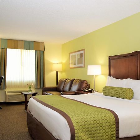 Hotel Baymont By Wyndham Pierre Exterior foto