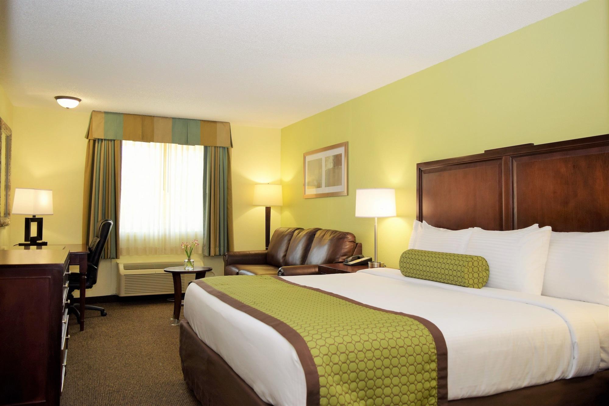 Hotel Baymont By Wyndham Pierre Exterior foto